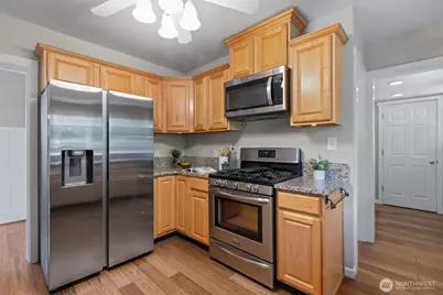 347 NW 74th Street, Seattle, WA 98117 - Photo 14