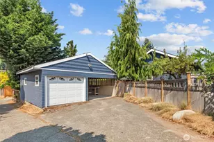 347 NW 74th St, Seattle, WA 98117 - Photo 2
