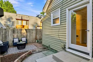 6542 Greenwood Ave N, Seattle, WA 98103 - Photo 28