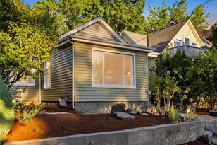 6542 Greenwood Ave N, Seattle, WA 98103 - Photo 34