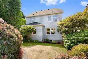 2910 W Crockett St, Seattle, WA 98199 - Photo 30