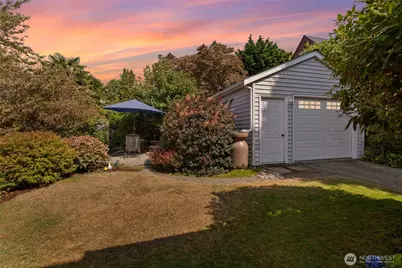 2910 W Crockett Street, Seattle, WA 98199 - Photo 36