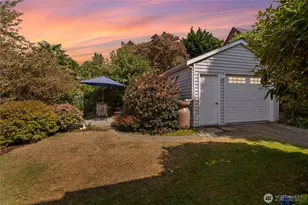 2910 W Crockett St, Seattle, WA 98199 - Photo 36