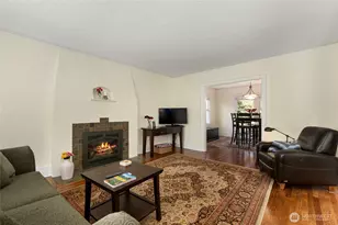 2910 W Crockett St, Seattle, WA 98199 - Photo 8