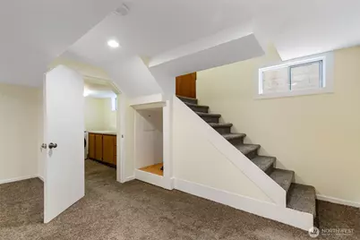 2910 W Crockett Street, Seattle, WA 98199 - Photo 26