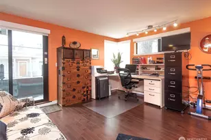 2040 Waverly Pl N, Seattle, WA 98109 - Photo 24