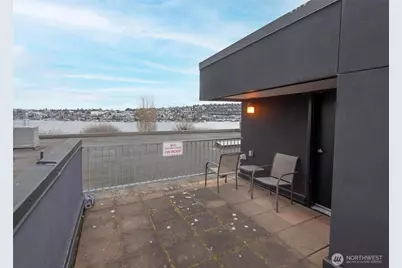 2040 Waverly Place N #301, Seattle, WA 98109 - Photo 30