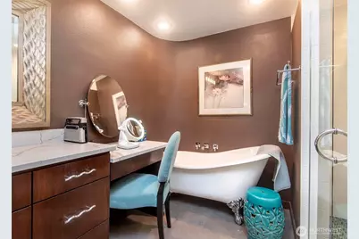 2040 Waverly Place N #301, Seattle, WA 98109 - Photo 20