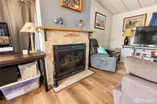 2306 Grant Pl, Anacortes, WA 98221 - Photo 6