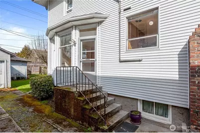 1714 Colby Avenue #2, Everett, WA 98201 - Photo 4