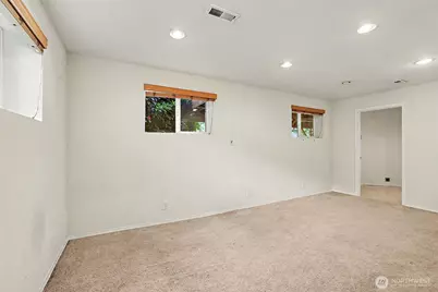 13459 SE 250th Court, Kent, WA 98042 - Photo 32