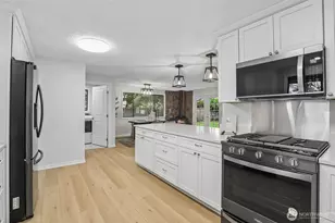 12704 SE 15th St, Vancouver, WA 98683 - Photo 14