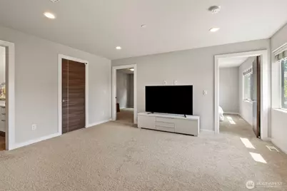 5311 48th Street W, University Place, WA 98467 - Photo 8