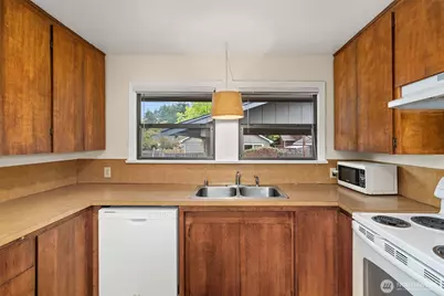 1719 8th Avenue SW, Olympia, WA 98502 - Photo 14