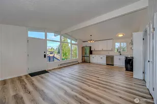 5700 212th St SW, Mountlake Terrace, WA 98043 - Photo 6