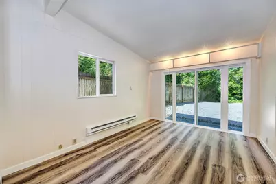 5700 212th Street SW, Mountlake Terrace, WA 98043 - Photo 28