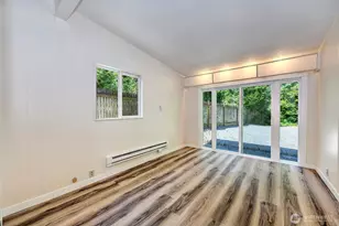 5700 212th St SW, Mountlake Terrace, WA 98043 - Photo 28