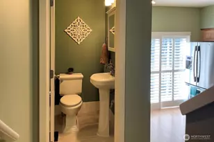 18268 NE 97th Way, Redmond, WA 98052 - Photo 6