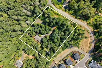 17523 Maple Hill Avenue NE, Poulsbo, WA 98370 - Photo 38