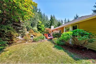 17523 Maple Hill Avenue NE, Poulsbo, WA 98370 - Photo 36