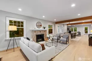 803 W Etruria St, Seattle, WA 98119 - Photo 4