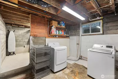 803 W Etruria Street, Seattle, WA 98119 - Photo 28