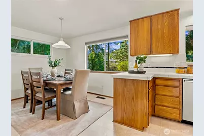 12231 95th Place NE, Kirkland, WA 98034 - Photo 10