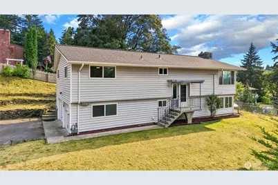 1875 NE Bentley Drive, Bremerton, WA 98311 - Photo 2