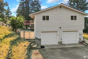 1875 NE Bentley Dr, Bremerton, WA 98311 - Photo 32