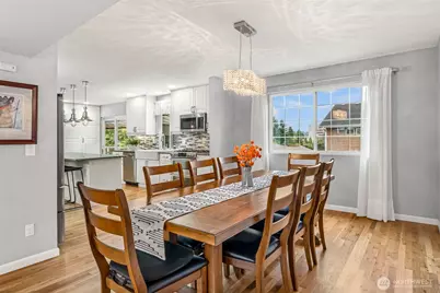 11907 NE 133rd Place, Kirkland, WA 98034 - Photo 6