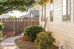 1321 89th Avenue Southeast, Tumwater, WA 98501 - Photo 2
