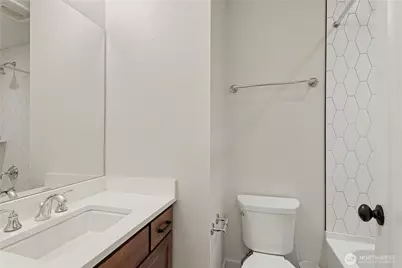 2111 9th Avenue W #22, Seattle, WA 98119 - Photo 22