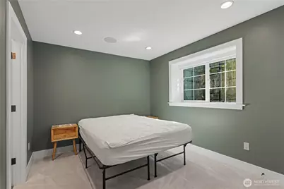 2111 9th Avenue W #22, Seattle, WA 98119 - Photo 20