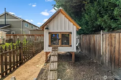 15910 42nd Avenue Ct E, Tacoma, WA 98446 - Photo 18