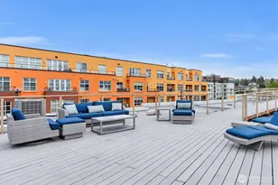 413 NE 70th St, Seattle, WA 98115 - Photo 24