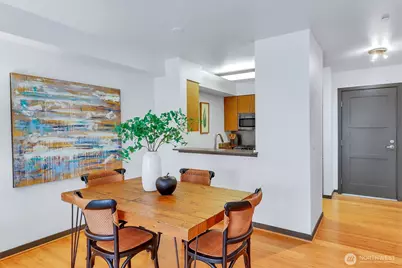 413 NE 70th Street #309, Seattle, WA 98115 - Photo 10