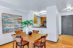 413 NE 70th St, Seattle, WA 98115 - Photo 10