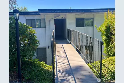 1020 S 230th Street #A303, Des Moines, WA 98198 - Photo 1