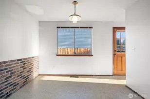 1816 S 1st St, Shelton, WA 98584 - Photo 8