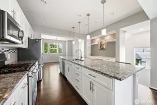 11220 19th Dr SE, Everett, WA 98208 - Photo 10