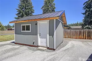663 Chapman Rd, Camano Island, WA 98282 - Photo 10