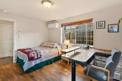 4237 S Bozeman Street #D, Seattle, WA 98118 - Photo 4