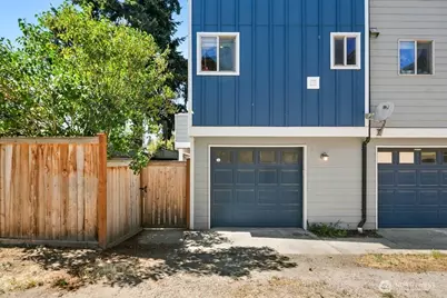 4237 S Bozeman Street #D, Seattle, WA 98118 - Photo 20