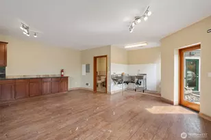 261043 Hwy 101, Sequim, WA 98382 - Photo 12
