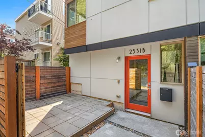 2531 13th Avenue S #B, Seattle, WA 98144 - Photo 2