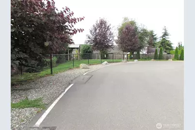 4424 84th Street NE #8, Marysville, WA 98270 - Photo 38