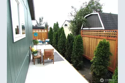4424 84th Street NE #8, Marysville, WA 98270 - Photo 10