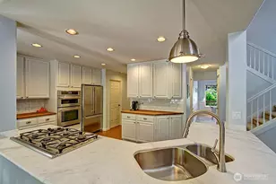 14 10th Pl S, Kirkland, WA 98033 - Photo 6