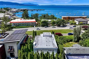 1005 11th St, Bellingham, WA 98225 - Photo 2