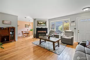 1111 Grover St, Lynden, WA 98264 - Photo 4